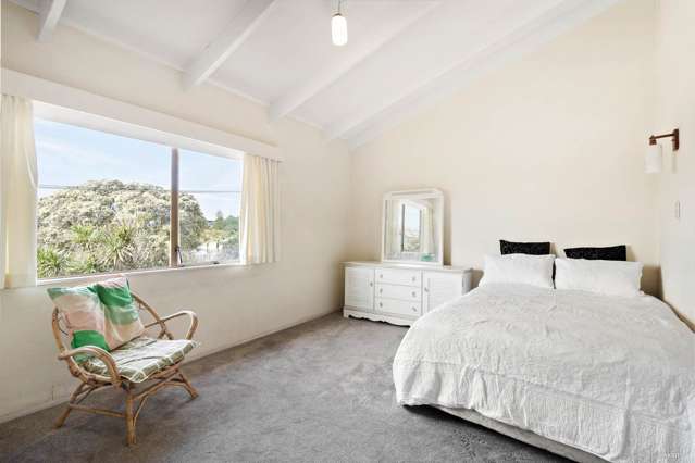 2/1 Almorah Place Epsom_2