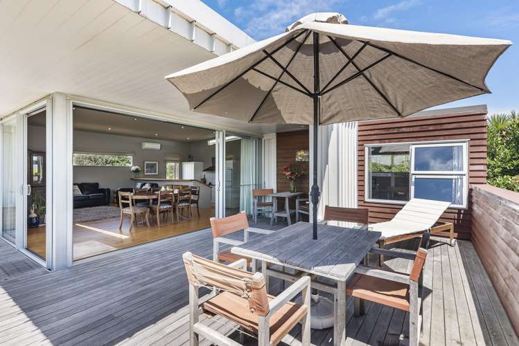 16 Marram Way Peka Peka_5