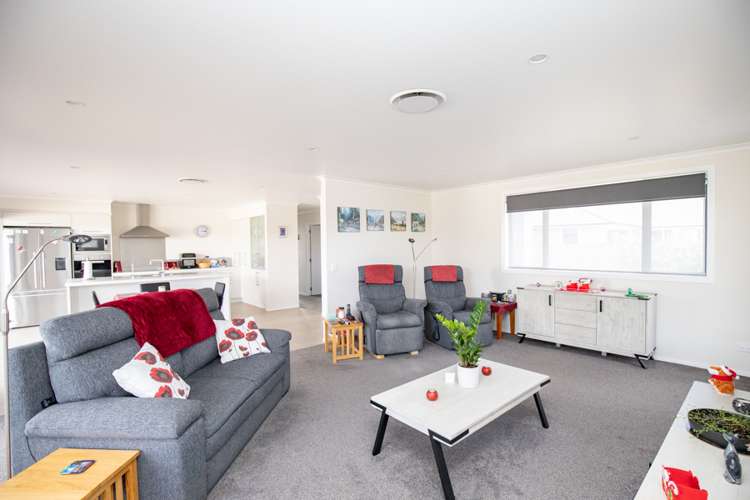 7 Costello Drive Ngatea_3