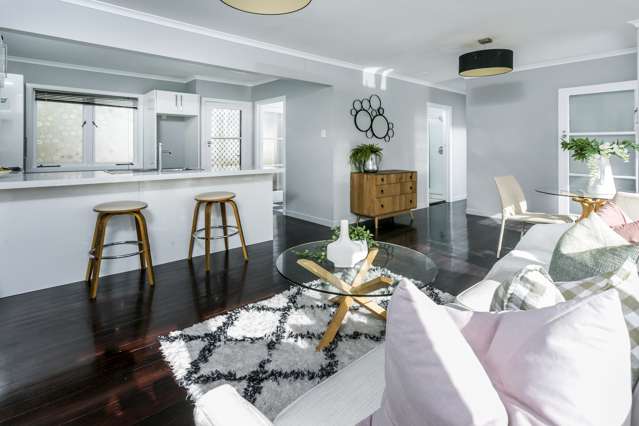 1/1 Anne Road Hillcrest_2