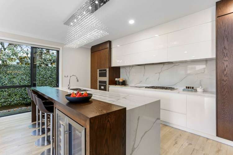 92 The Drive Epsom_13