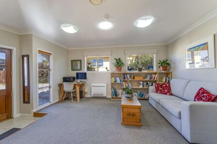 18 Reeves Street Stoke_9