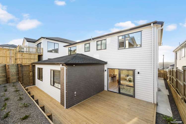 1a Tannaghmore Drive Flat Bush_16