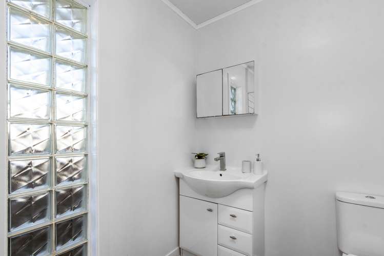 70 Isleworth Road Bishopdale_19