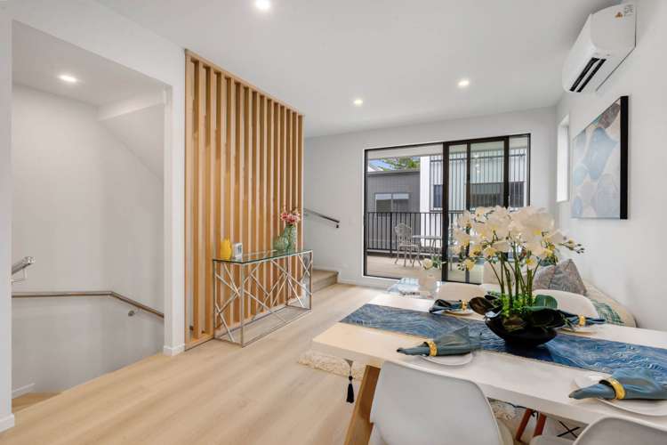 24 A-I Great South Road Manurewa_19