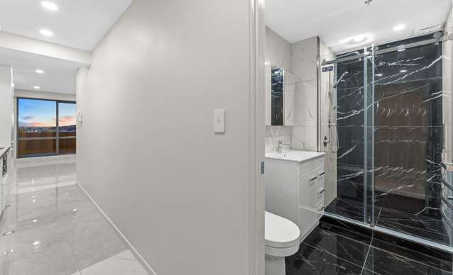 602/17 Vogel Lane Auckland Central_4