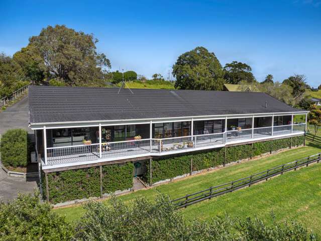 Lifestyle Home & Income with 5+ Garaging
