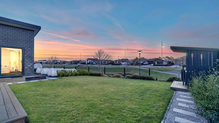 4 Medusa Lane Pegasus_16