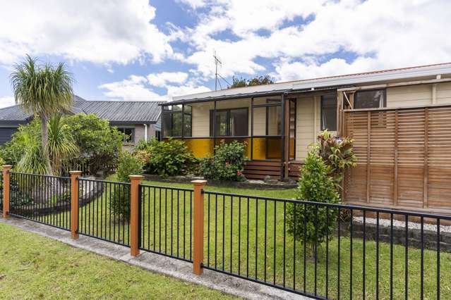 110a Waverley Place Whangamata_1