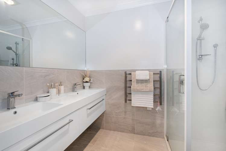 43 Stace Hopper Drive One Tree Point_8