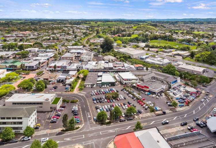 211 King Street Pukekohe_9