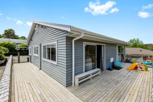 151 Brian Crescent Stanmore Bay_2