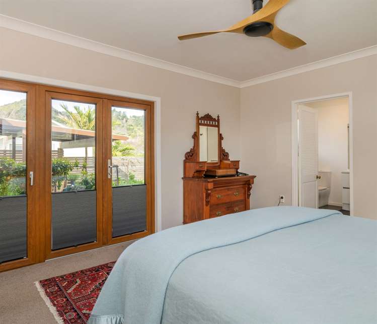 707 Mount Pleasant Road Thames_18