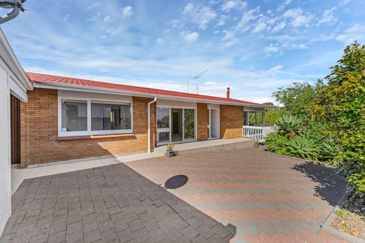 26 Maugham Drive Bucklands Beach_14