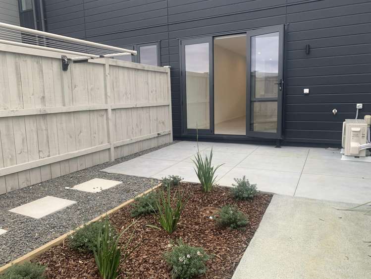 144 TE NAPI DRIVE "WAIATA SHORES" Takanini_5