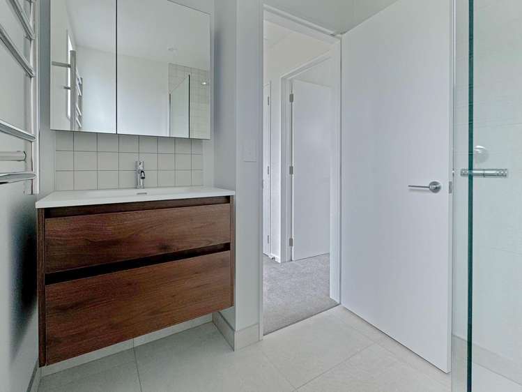 1/96 Colombo St Beckenham_14