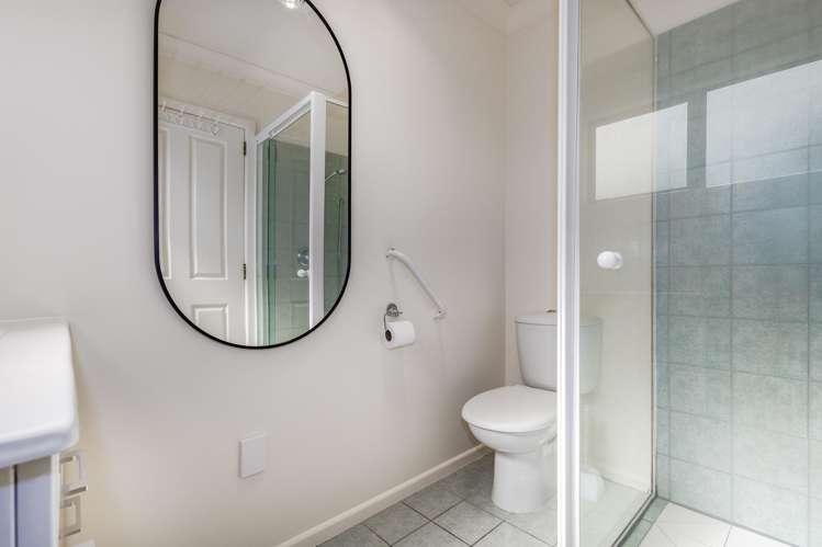 9 Takahe Drive Paraparaumu Beach_11