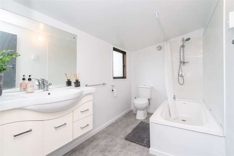 34 Chaucer Street Milton_10