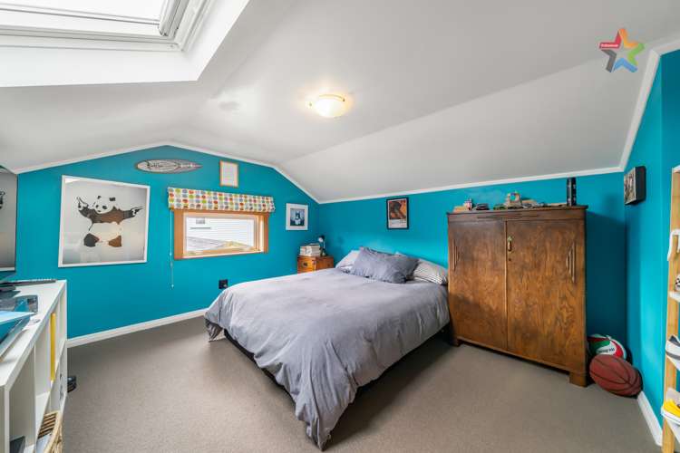 18 Riddiford Street Woburn_13