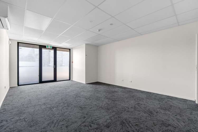 2/141 Ossie James Drive Rukuhia_1