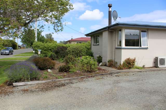 44 Dejoux Road Winton_1