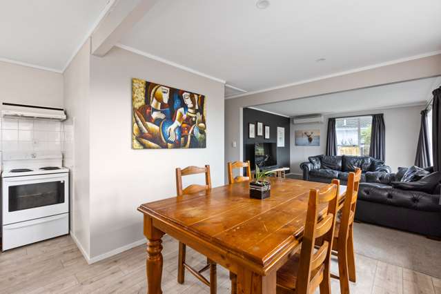 52 Robinson Crescent Tamatea_3