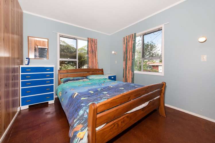 151 Howard Road Orere Point_13