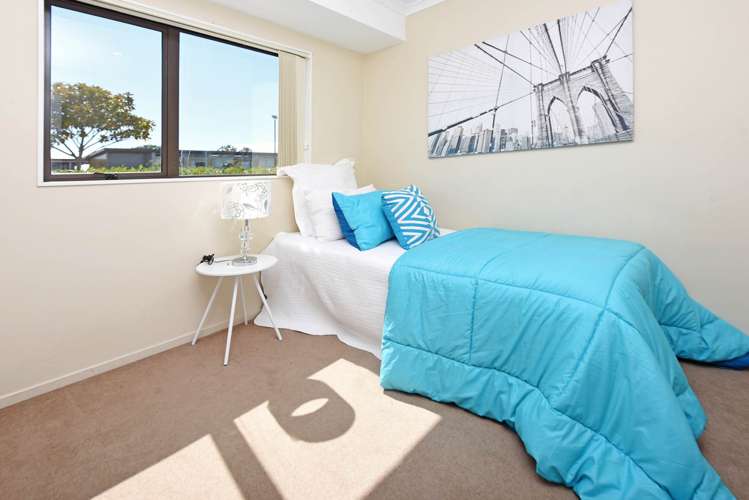 44 Maypark Crescent Flat Bush_8