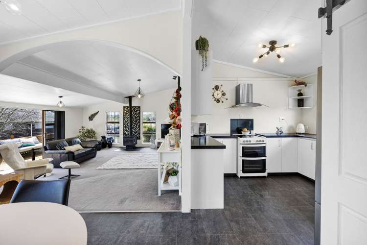 15 Pukekohatu Street Waitara_7