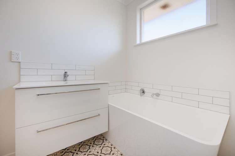 86 Lethbridge Street Feilding_11