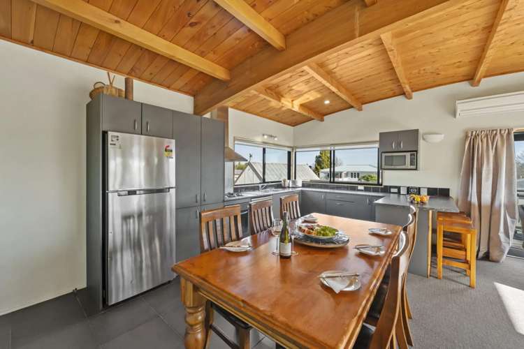 31 Whakaipo Avenue Taupo_7