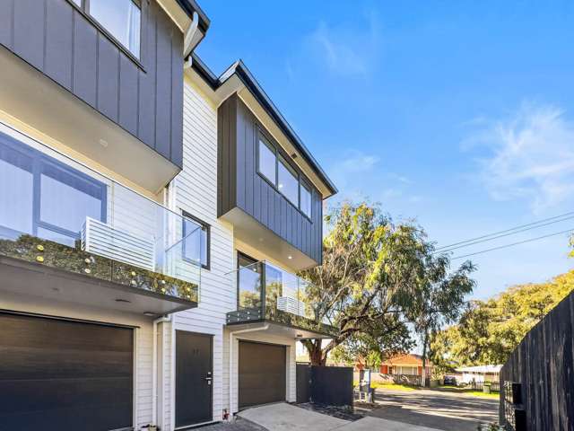 37 Erima Avenue Pt England_1