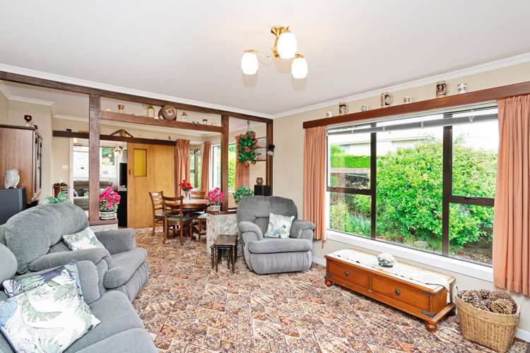 18 Black Road Otatara_9