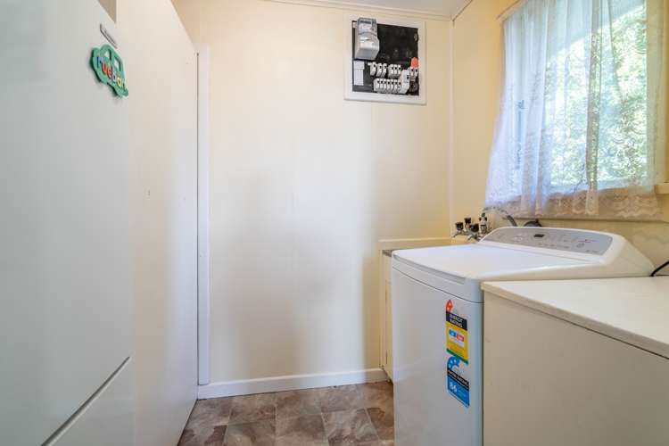 34 Grant Road Otatara_15