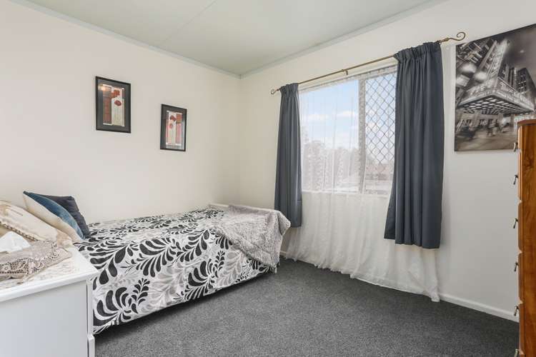 2/34 Saint Leonards Road Kelston_8