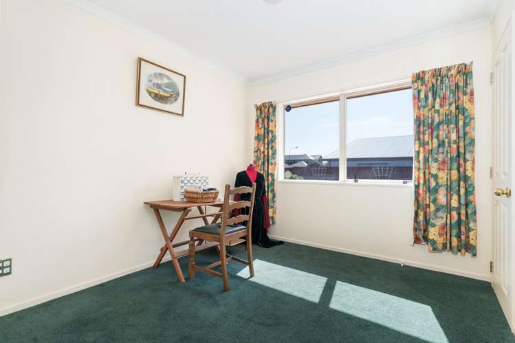 68 Eastwood Rise Waimairi Beach_16