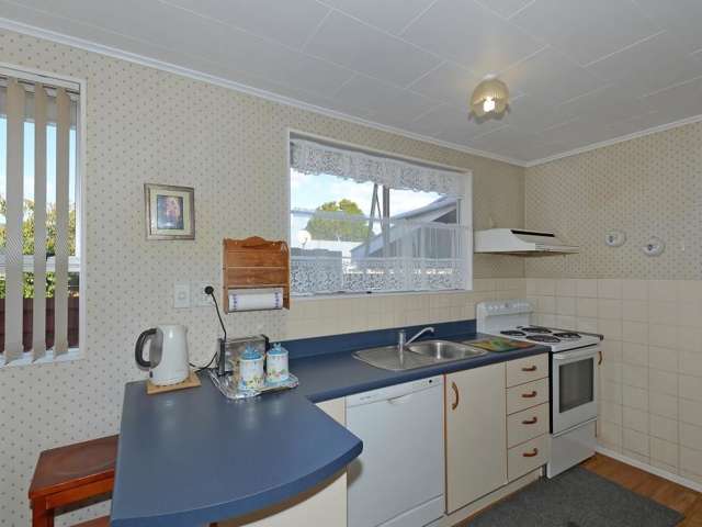 3 Kansas Grove Totara Park_3