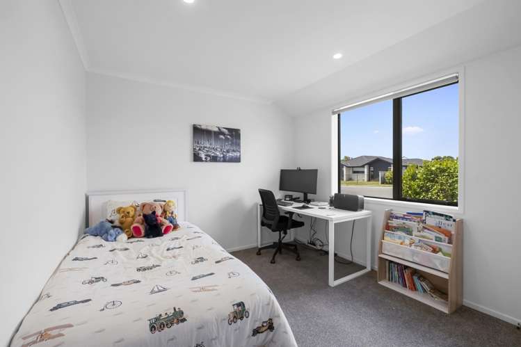 18 Piharau Crescent Hurdon_12