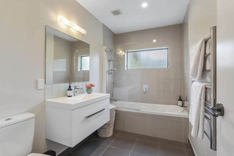 8 Jays Road Titirangi_16