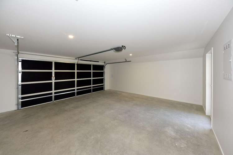 110 Monarch Drive 11103_12