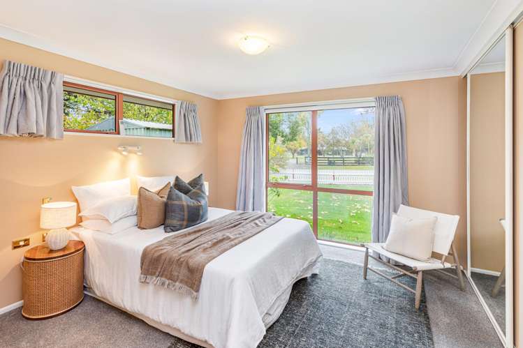 20 Allin Drive Waikuku Beach_13