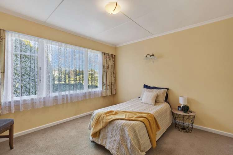 85 Queen Street Waitara_16