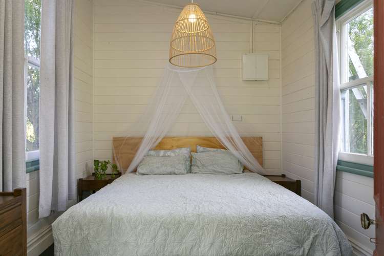 142 Mapara Road Acacia Bay_20