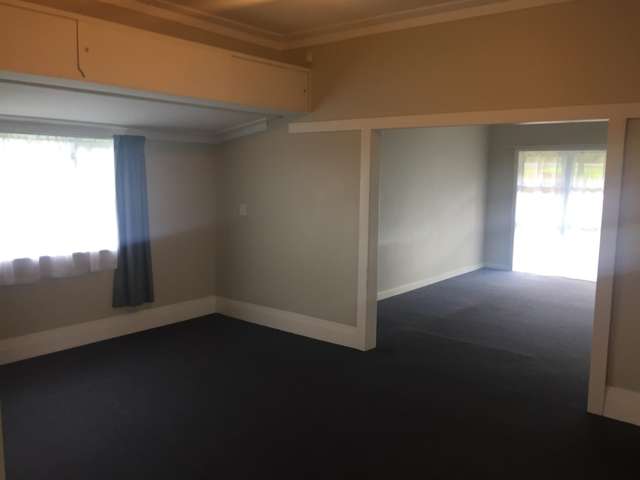 783 Upper Queen Street Pukekohe_3