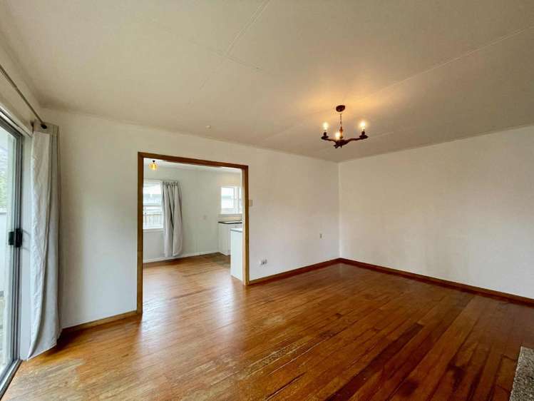 15 Beaumont Crescent 2157_7
