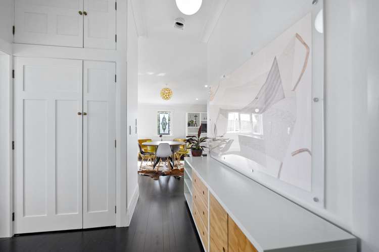 8 Puriri Street Helensville_17