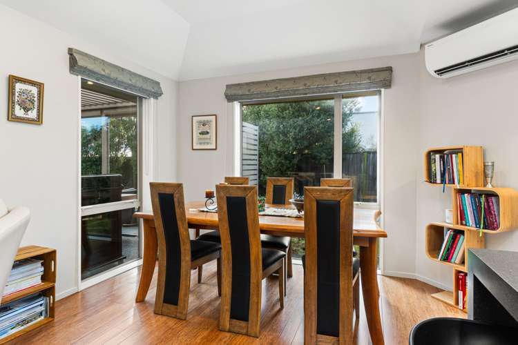 17 Glen Arrife Place Wigram_6