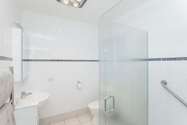 77 Potae Avenue Lytton West_13