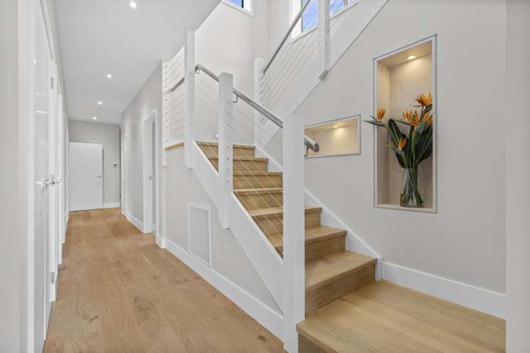 13 Graham Street One Tree Point_14