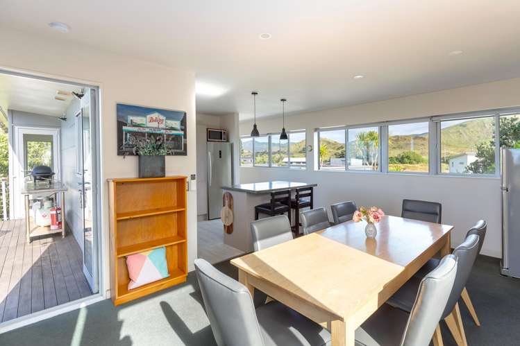 11 Nunu Drive Flat Point_16